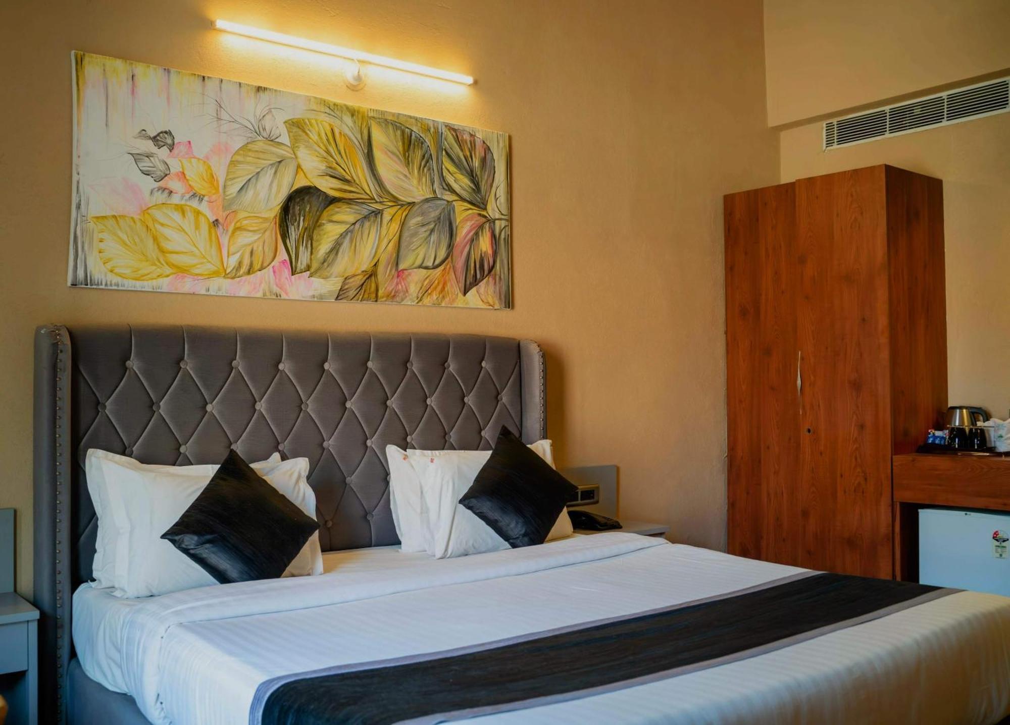 The Divine Hills Resort Nāi Kamer foto